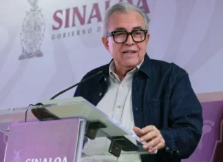 FGR atrae investigación por muerte de estudiante en Culiacán; Rocha Moya recibirá a la familia