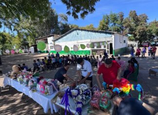 Sinaloa Incluyente A.C. extiende su labor social y lleva apoyo a la niñez en campos agrícolas