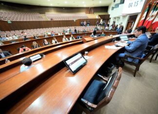 Congreso de Sinaloa une voces por diputado Sergio Torres y la diputada Elizabeth Montoya tras atentado en Culiacán