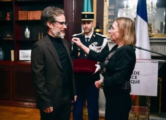 Gael García Bernal llama a unir al cine latinoamericano y europeo frente a la hegemonía de Hollywood