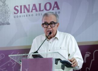 Congreso avala iniciativa de Rocha Moya para licencias permanentes