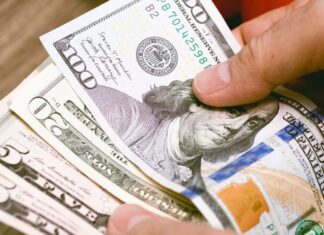 Dólar termina en $17.24: semana estable para el peso mexicano