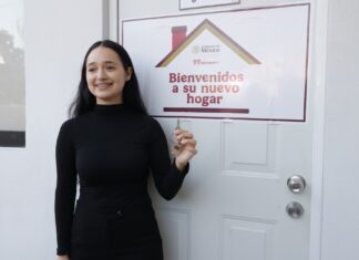 Rocha impulsa entrega de primeras viviendas para el Bienestar en Los Mochis