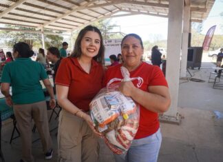 Jornada DIF en La Palmita: salud y sonrisas puerta a puerta para familias culiacanenses