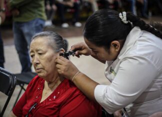 Jornada gratuita en Culiacán para apoyo visual y auditivo