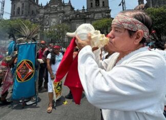 Catedral Metropolitana bajo asedio cultural: el musical de Malinche y la derecha española encienden el Zócalo