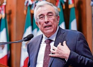 Cuentas congeladas por la UIF: Bloquean fondos bancarios a Rubén Rocha Moya y al senador Enrique Inzunza