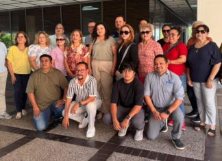 Freno a útiles y uniformes gratis en Sinaloa: textileros y papeleros advierten desabasto por retraso de pagos