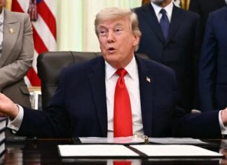 Trump anuncia acuerdo de paz inmediato con Irán pero Teherán frena la fecha de la firma y contradice las condiciones