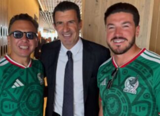 Palcos de 120 mil pesos dividen a la política: la oposición y Morena saturan el Mundial mientras Sheinbaum acusa elitismo