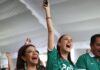 Contra el negocio de la FIFA: Sheinbaum rechaza boletos de reventa millonaria y cede su pase a futbolista indígena