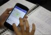 Pantallas bajo la lupa: El 80% de los ciudadanos exige frenar el uso de celulares en las aulas