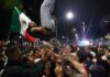 Desborde de 400 mil aficionados en Reforma obliga a la CDMX a aplicar restricciones de alcohol y transporte