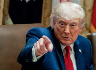 Jueza reabre demanda millonaria de Trump contra el IRS por presunto engaño