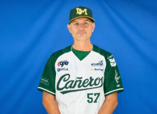 El campeón de Serie Mundial se queda: Cañeros amarra a Chris Coste para la temporada 2026-2027