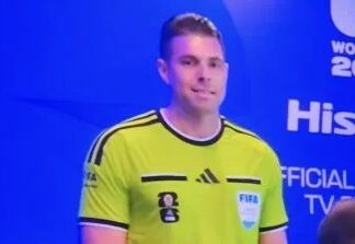 Investigan a árbitro del Mundial 2026 por presunto gesto racista durante un partido