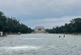 Trump endurece postura: hasta 10 años de cárcel por vandalizar el Estanque del Monumento a Lincoln