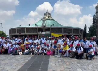 Fe mundialista en la Basílica: aficionados piden por México y Colombia antes de sus partidos