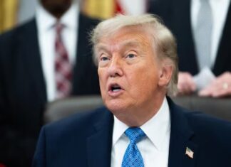 Trump amenaza a Europa con aranceles del 100% por impuestos a tecnológicas de EE.UU.
