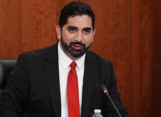 Lazzeri toma la Embajada en Washington y alista acreditación ante Trump