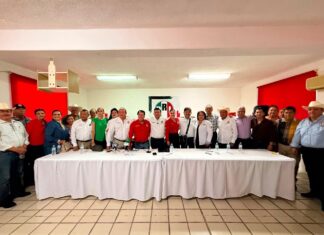 Fuga de inversión de Toyota y alerta de quiebra en Guasave desatan choque político en Sinaloa
