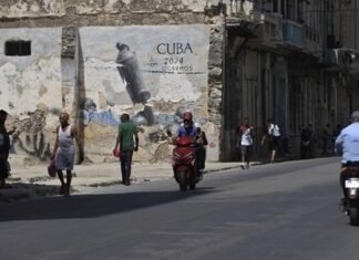 Cuba sufre otro apagón nacional; el sistema eléctrico colapsa por octava vez en casi dos años