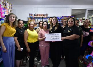 Segundo financiamiento en Finisterra: Ayuntamiento entrega 145 mil pesos al grupo Fuerza Rosa para fortalecer comercios
