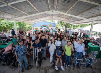 Llevan servicios de salud y apoyos gratuitos a familias de El Sifón, La Nanchi y La Boca de Mojolo