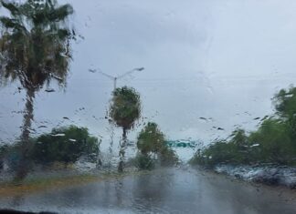 El clima divide a Sinaloa: temporal de lluvias intensas en el sur y calor extremo de 45 ºC en el norte