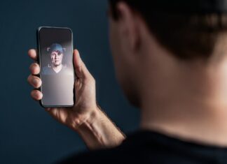 El duelo tecnológico bajo la lupa: La IA crea “fantasmas digitales” y abre debate científico
