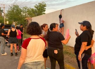 Pintan mural en Los Mochis donde Rosenda fue asesinada: exigen justicia y frenar la violencia familiar