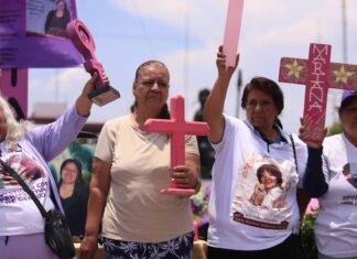 Penas de 50 a 70 años y 19 agravantes: la propuesta de Sheinbaum para tipificar el feminicidio en todo el país