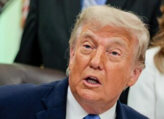 Trump amenaza con arancel a la lechuga mexicana mientras México descarta presencia de parásito