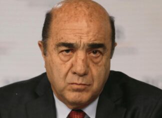 Revocan prisión domiciliaria a Murillo Karam por caso Ayotzinapa: le imponen resguardo con brazalete