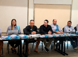 Desafío acuático: Baja Swim Series reunirá a más de 200 nadadores en Playa Chileno