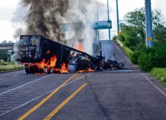 Jalisco activa simulacro por narcobloqueos; más de 600 elementos participan