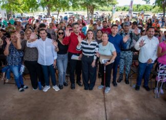 Ana Miriam Ramos lleva servicios gratuitos del DIF a familias de Tepuche