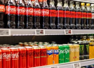Coca-Cola sube precios hasta 5 pesos en México por insumos e impuestos