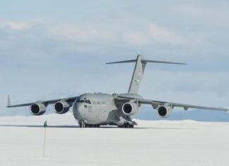 Fuerza Aérea de EE.UU. regresa de camino a la Antártida por alerta de actividad espacial
