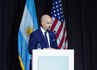 Terry Cole destaca capacidad de García Harfuch para enfrentar al crimen organizado en México