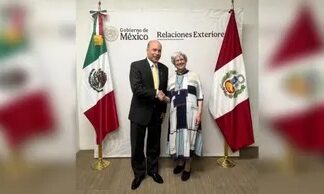 México y Perú reactivan su relación bilateral y acuerdan reabrir embajadas