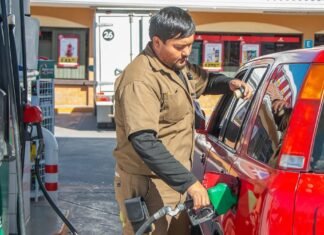 Gasolina Premium baja en La Paz: se vende desde 26.69 pesos por litro