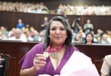 Congreso de Sinaloa entrega el Premio a la Mujer Rural 2026 a Analai Sipatly Valenzuela